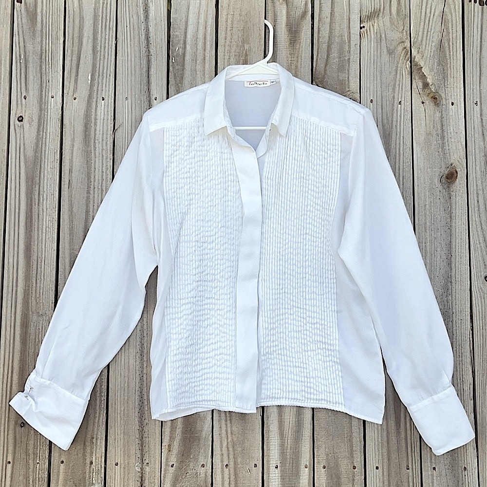Imperfect vintage Talbots blouse white pleated button cuffs shoulder pads collar